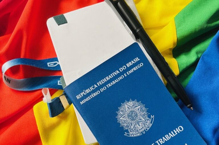 jovens LGBTI+ inclusão emprego mercado de trabalho