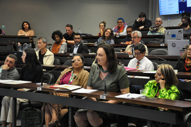 UFSC cria política para pessoas trans
