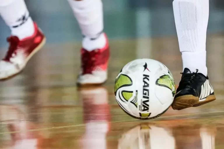 injúria-racial-cunha-porã