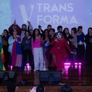 Atriz global apresenta espetáculo em Floripa sobre mães com filhos LGBT 
