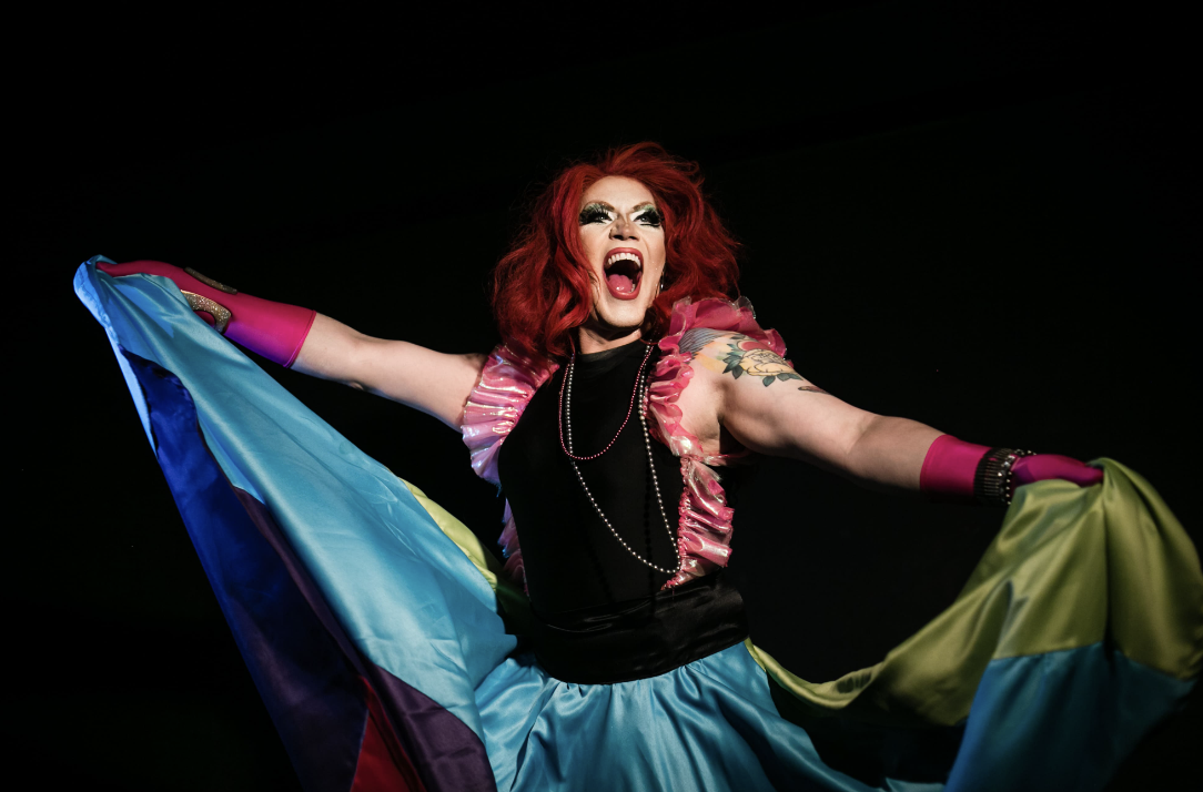 Espetáculo drag “A segunda Eva” será apresentado em teatro de Blumenau
