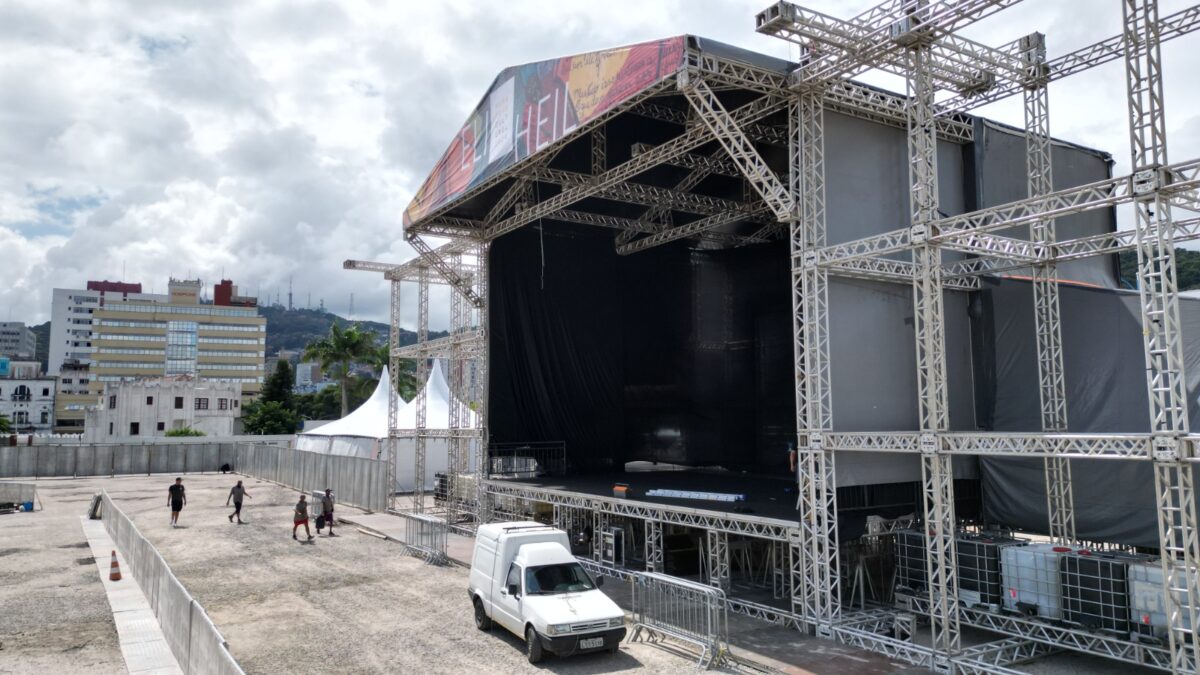 Palco Eli Heil receberá os principais shows da Maratona Cultural 2024 de Florianópolis