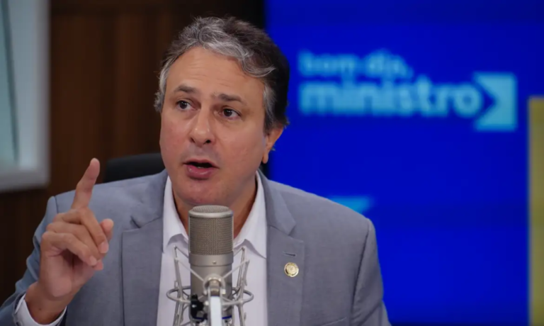 Camilo Santana (PT-CE), ministro da Educação (MEC)