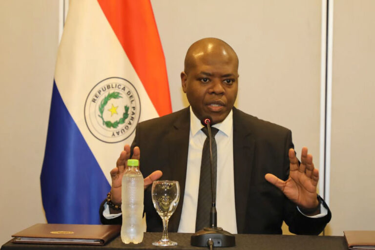 Ministro Silvio Almeida propôs criação de observatório dos direitos humanos para o Mercosul - Foto: Divulgação/Agência Brasil