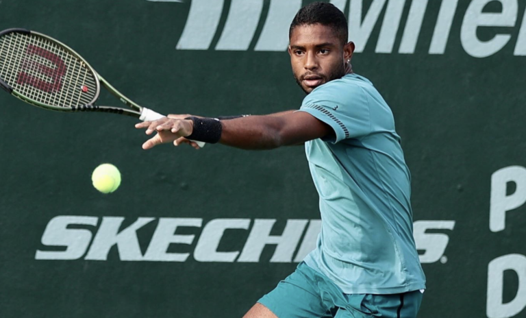 brasileiro 1º tenista profissional a se assumir gay