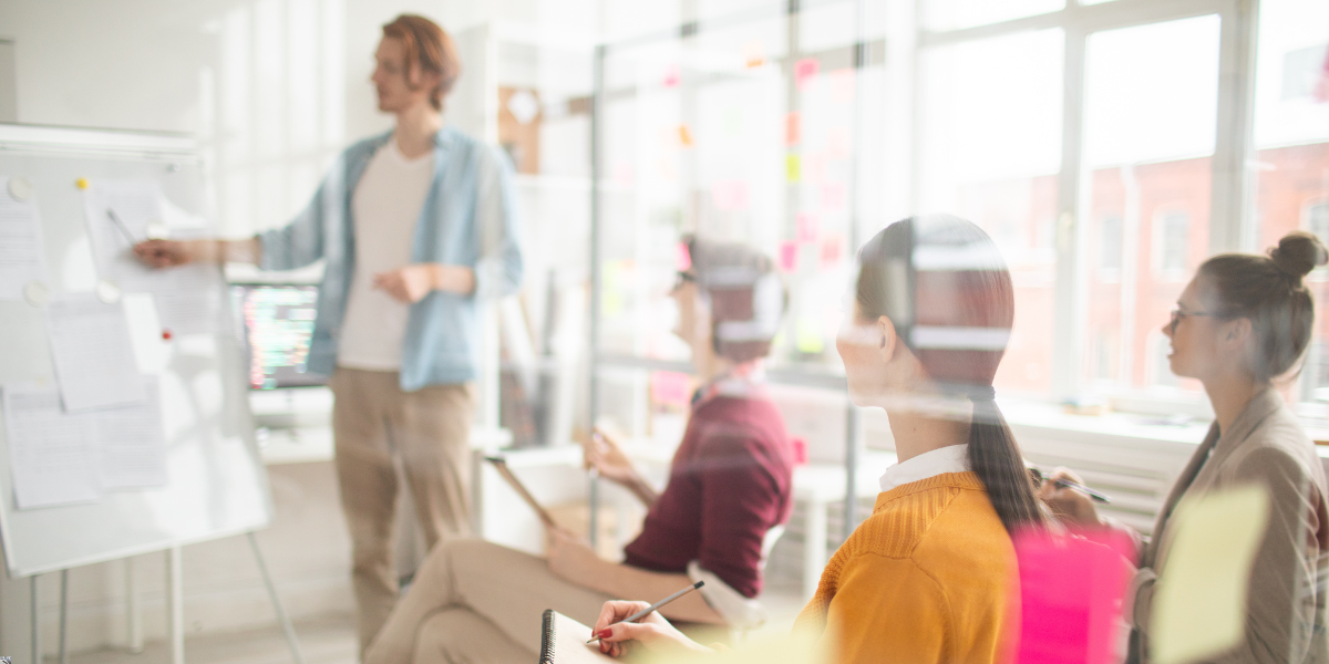 Curso de empreendedorismo para pessoas LGBT+ prorroga inscrições