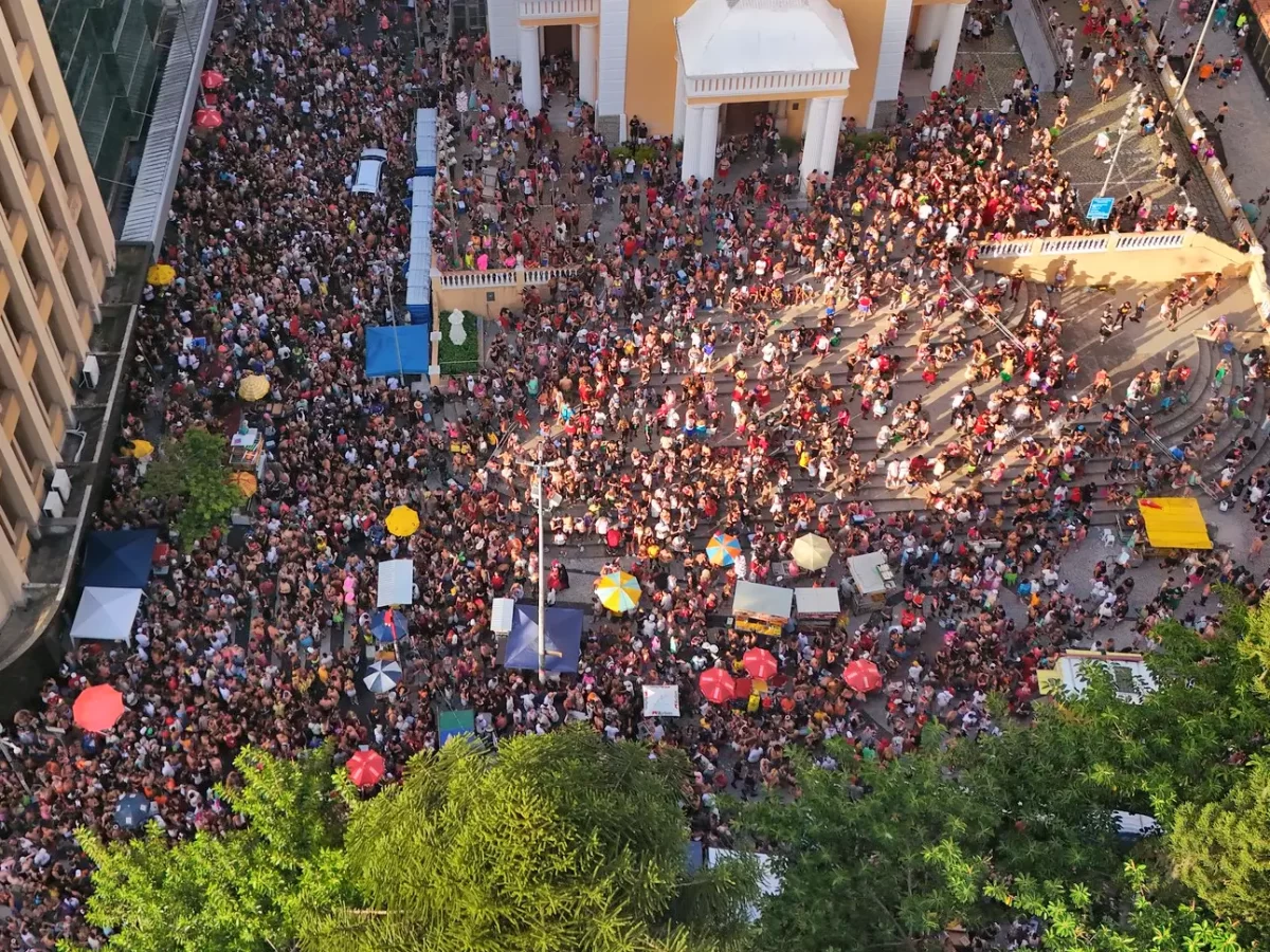 Carnaval 2025 em Florianópolis terá shows nacionais gratuitos; veja programação