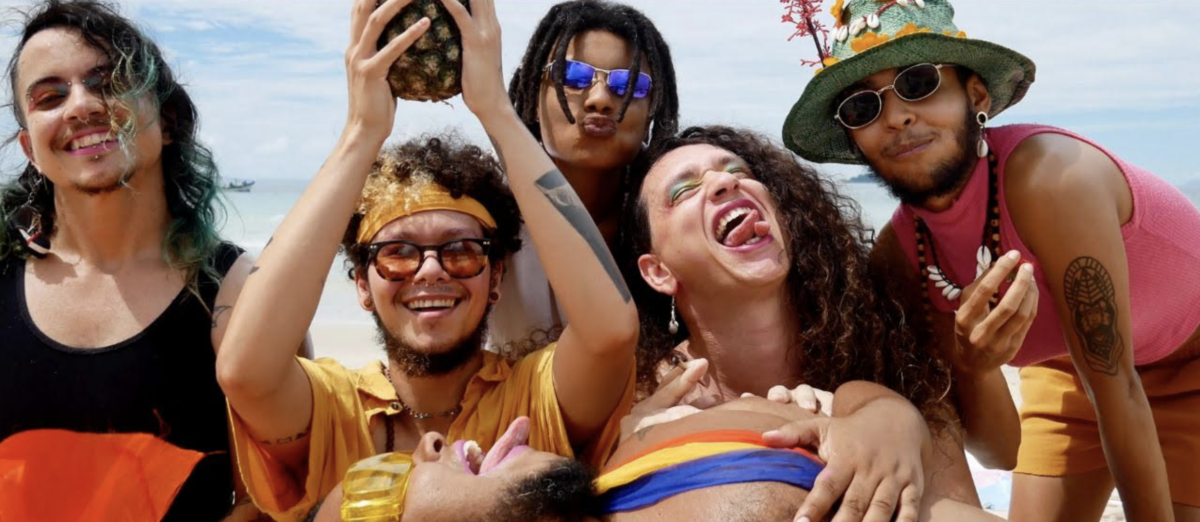 Banda trans de Floripa lança clipe do novo single Tropic All