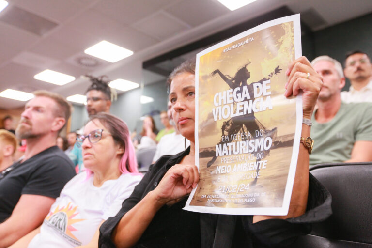 Audiência Pública sobre o futuro da Praia da Galheta na Alesc