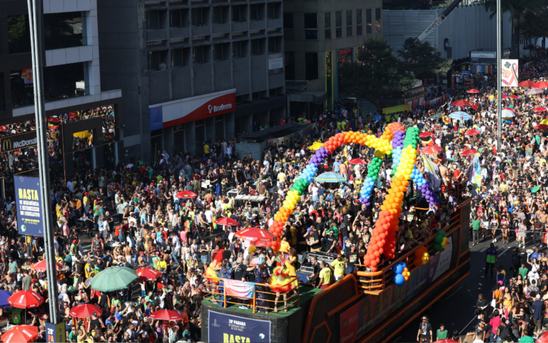 Saiba quando acontecem as paradas LGBT+ 2025 nas capitais brasileiras