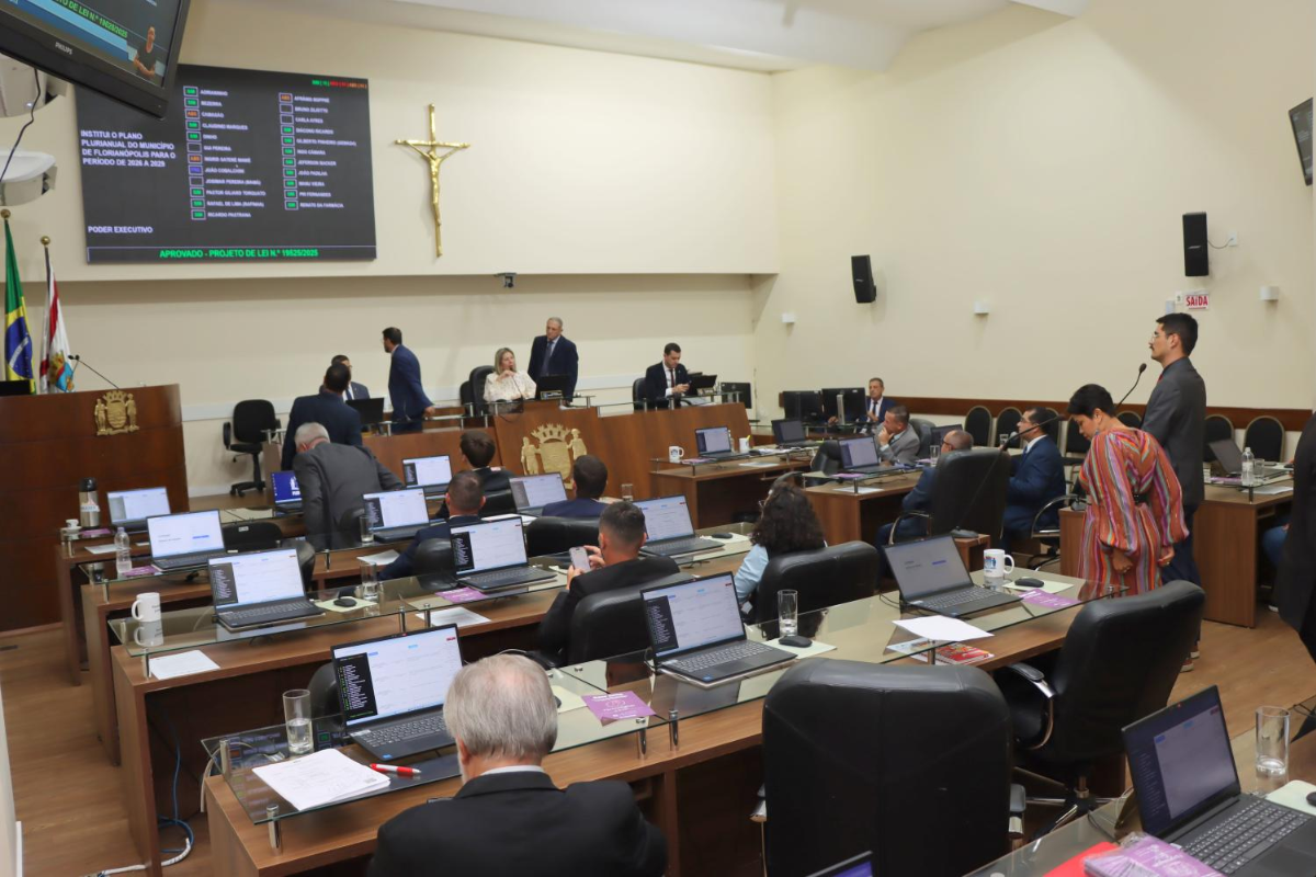 Vereador de Florianópolis organiza encontro para discutir projetos de lei LGBTfóbicos