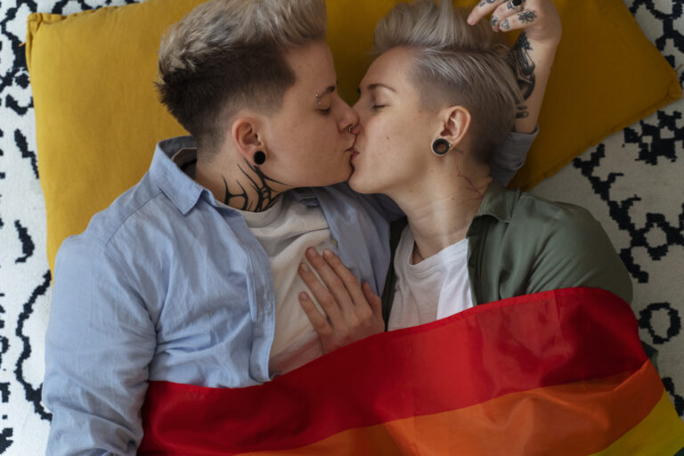 Santa Catarina já soma mais de 4 mil casamentos homoafetivos desde 2013 e mulheres lideram