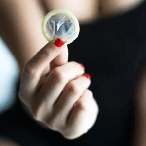 No Brasil, a prática de stealthing ainda está em discussão, mas não deixa de ser um ato de violência - Foto: Divulgação/Floripa.LGBT