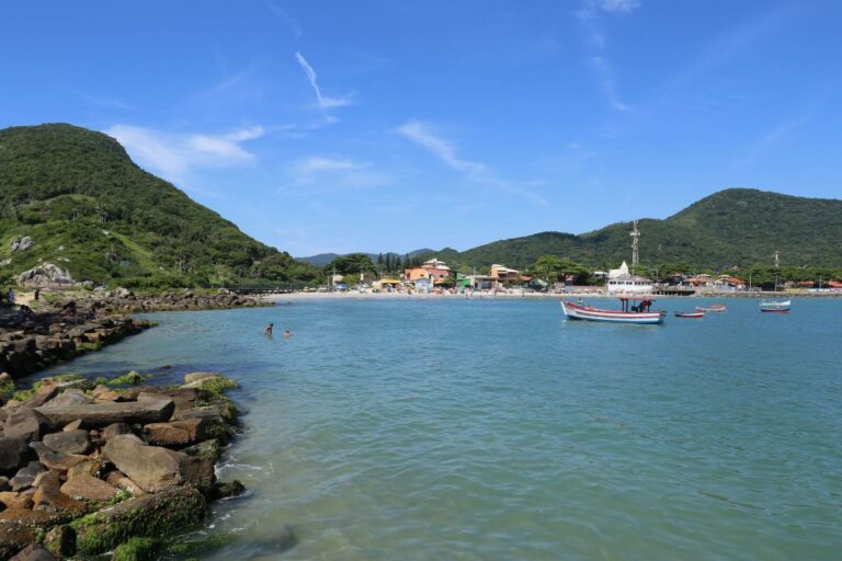 Florianópolis é citada no ranking global de 10 destinos mais acolhedores para turismo LGBTQIA+