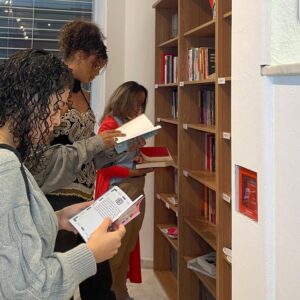 No mês da Visibilidade Lésbica, o Museu da Diversidade Sexual indica 10 livros sobre a vivência lésbica