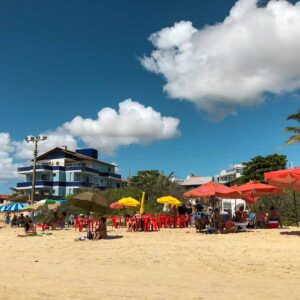 Florianópolis lança edital para quiosques de praias na temporada de verão 2025/2026