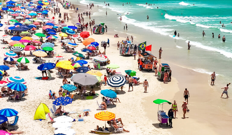 Florianópolis abre inscrições para ambulantes nas praias para a temporada de verão 2025 2026