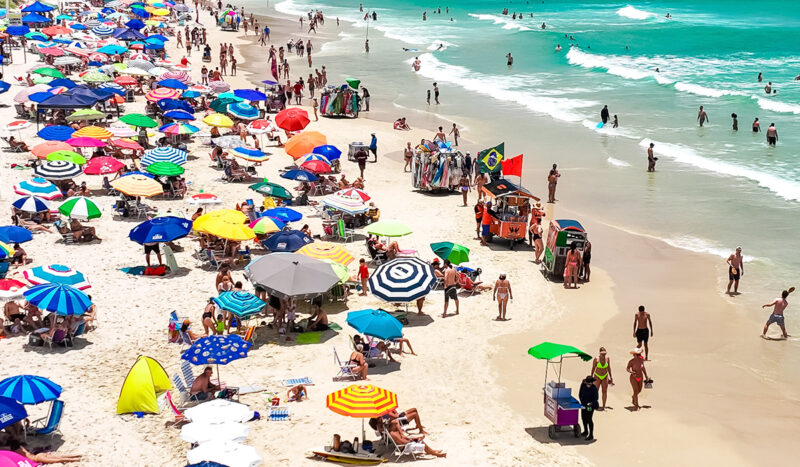 Florianópolis abre inscrições para ambulantes nas praias para a temporada de verão 2025 2026