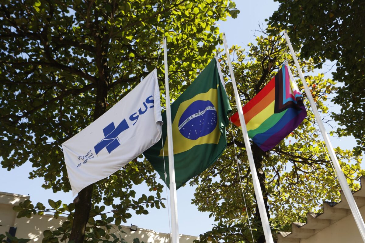 Governo federal recria Comitê Nacional de Saúde LGBTIA+ após 7 anos de inatividade