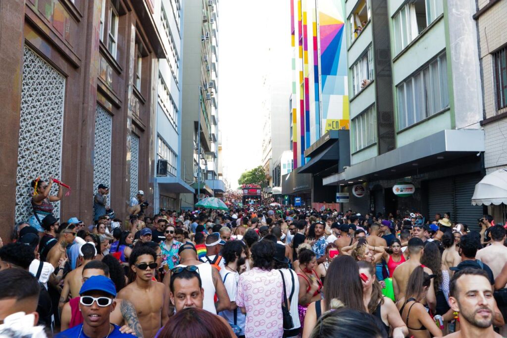 Florianópolis lançou o edital de apoio a blocos para o Carnaval 2026