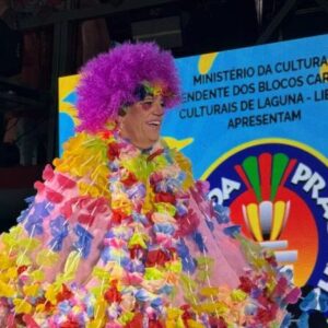 Baile das Bonecas de Laguna acontece nesta quinta-feira (12)